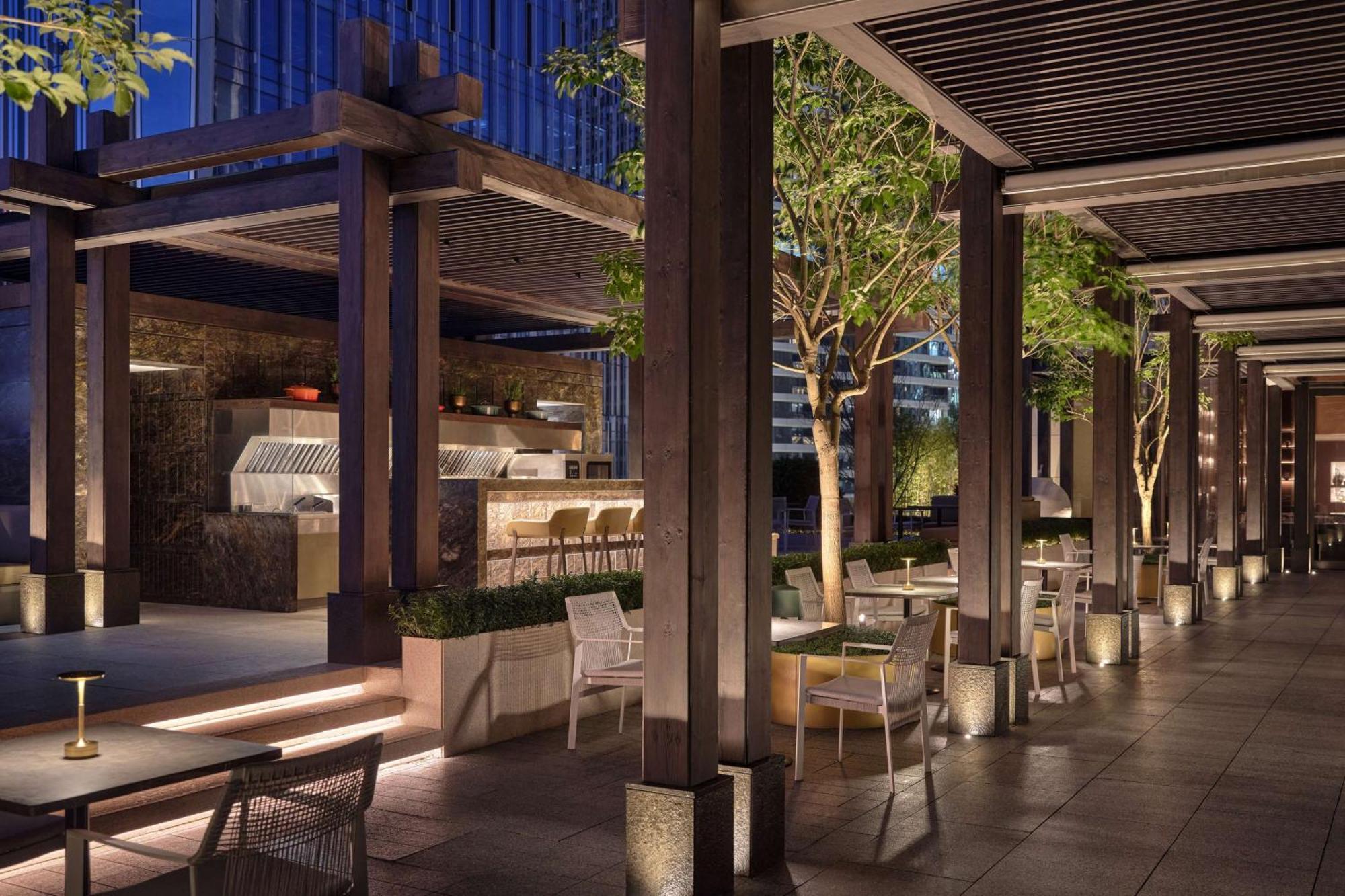 Conrad Shenzhen, The First Art Museum Hotel In Greater Bay Area With The Stunning Bay And Sunset View In The Hotel Terrace 외부 사진